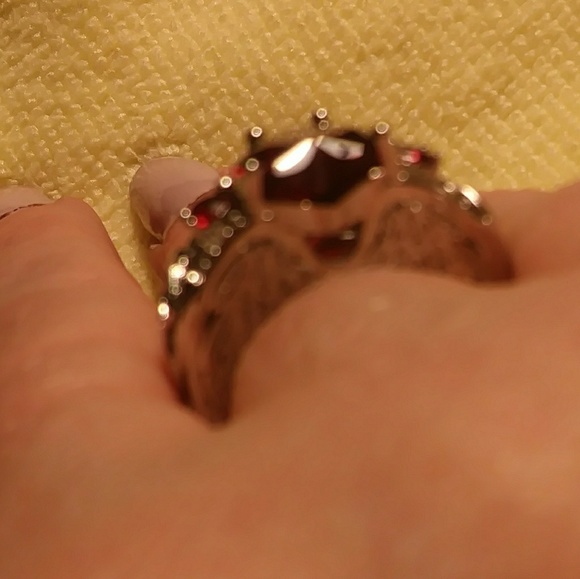 Angel Wing ring lab created Ruby new - Picture 6 of 6